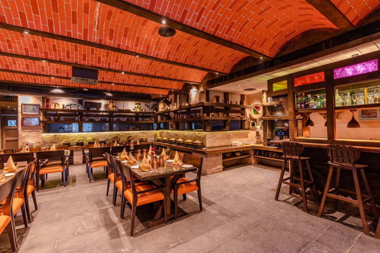 Regenta Inn Jaipur, Adarsh Nagar Bagian luar foto